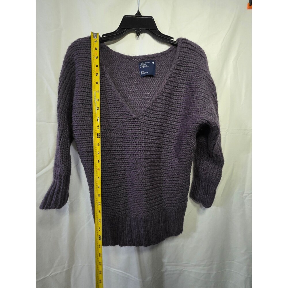 American Eagle Outfitters Women's V Neck Chunky Knit Sweater Purple S Petite - Picture 2 of 4